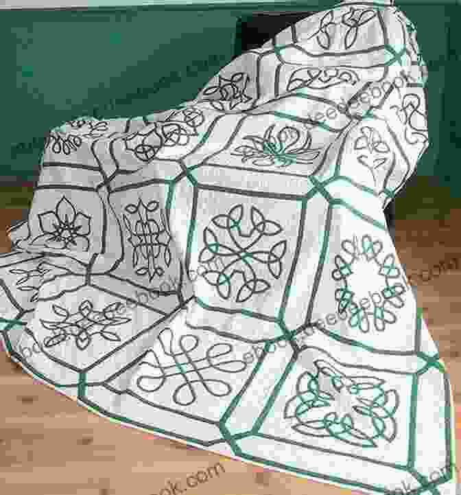 Image Of A Celtic Knot Quilt With Intricate Machine Quilting Quick Easy Quilts: 20 Machine Quilting Projects