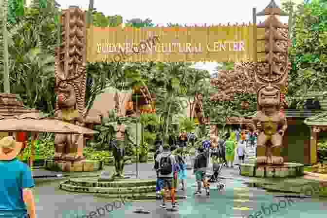 Polynesian Cultural Center, Oahu Amazing Hawaii Tour Guide: Top 100 Hawaii Tour Sites Tips